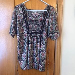 Boho short sleeve top.